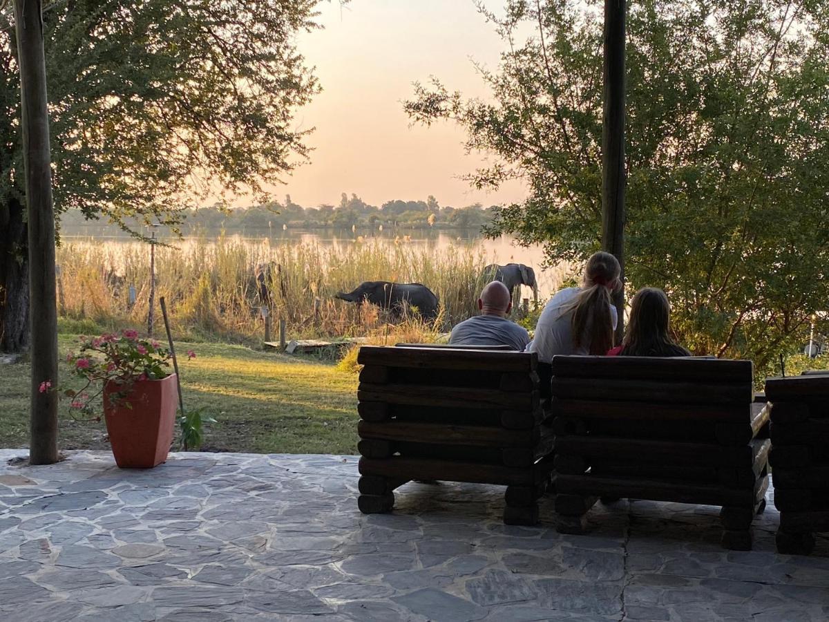 Big 5 Toro Lodge كاسان المظهر الخارجي الصورة
